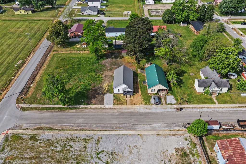 219 Cherry Street Guthrie KY 42234
