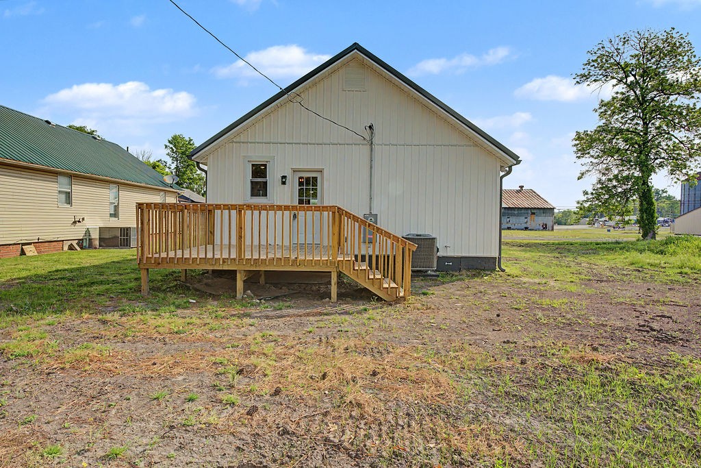 219 Cherry Street Guthrie KY 42234