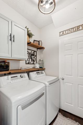 153 Willowleaf Lane White House TN 37188