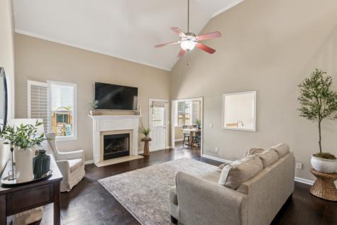 153 Willowleaf Lane White House TN 37188