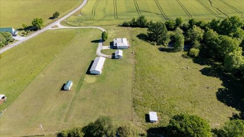 132 Beartown Road Loretto TN 38469
