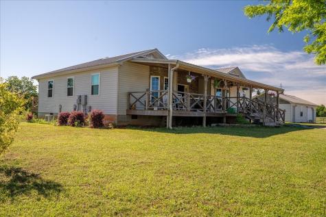 132 Beartown Road Loretto TN 38469