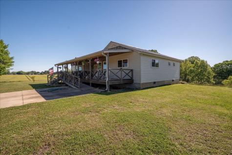 132 Beartown Road Loretto TN 38469
