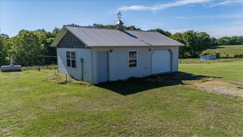 132 Beartown Road Loretto TN 38469