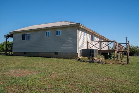 132 Beartown Road Loretto TN 38469