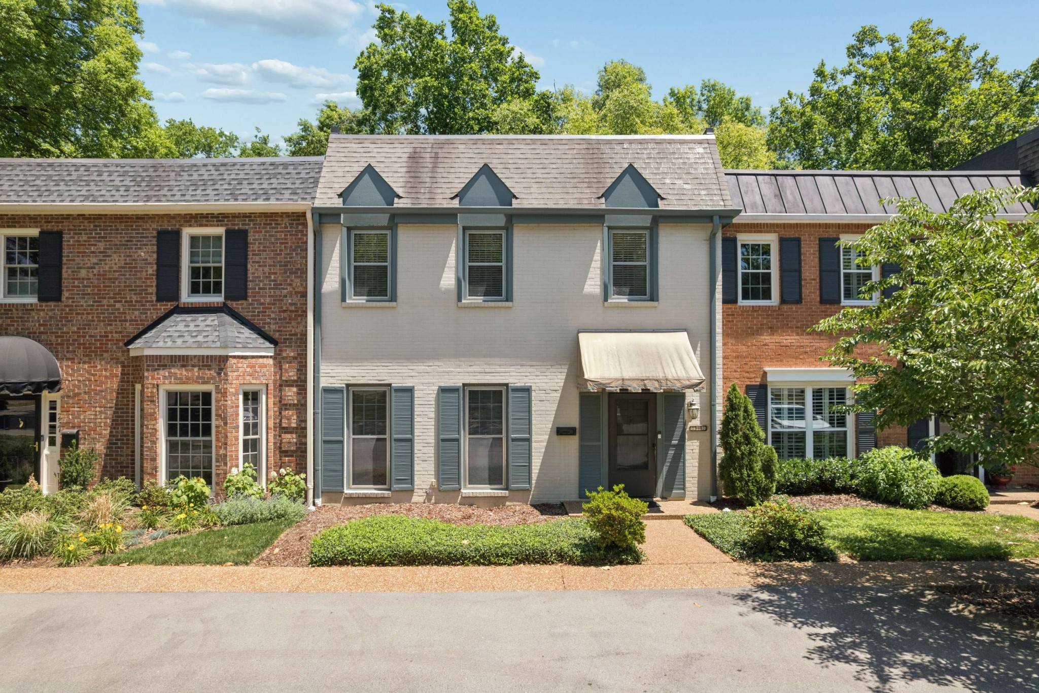 4400 Belmont Park Terrace Nashville TN 37215