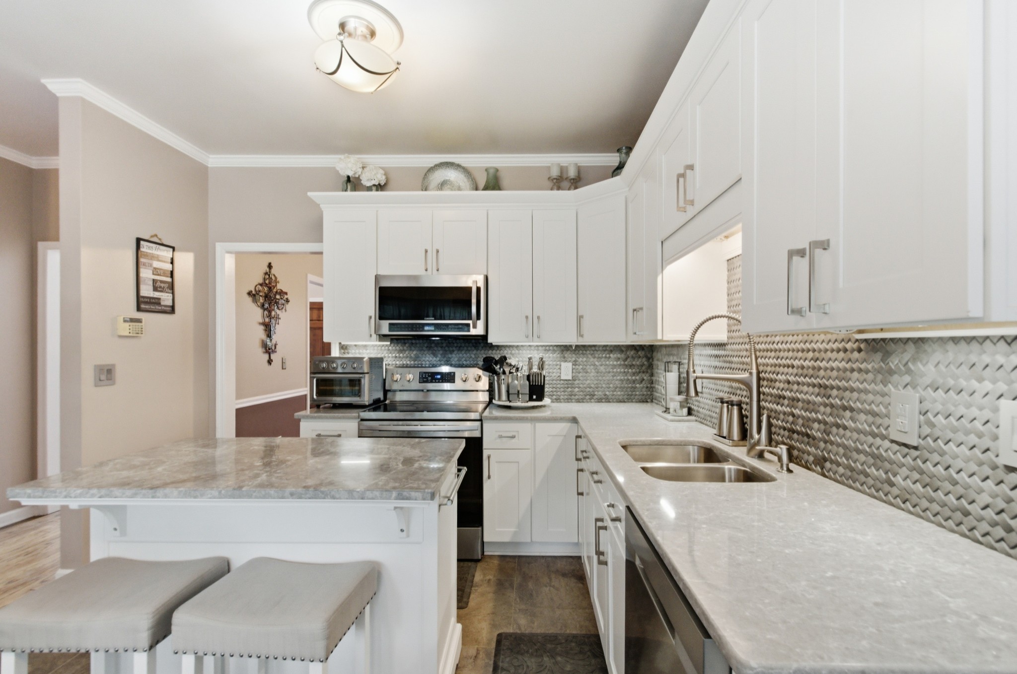 7220 River Bend Road Nashville TN 37221