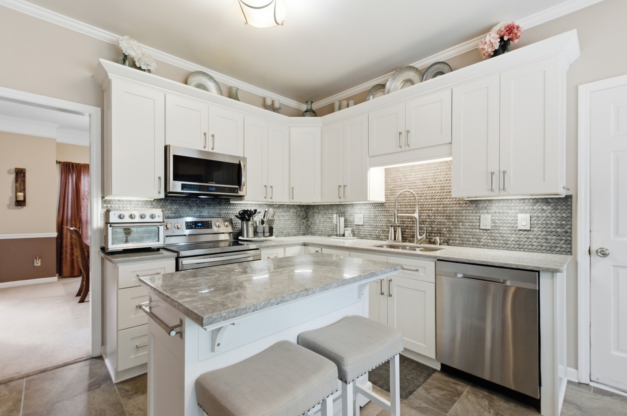 7220 River Bend Road Nashville TN 37221