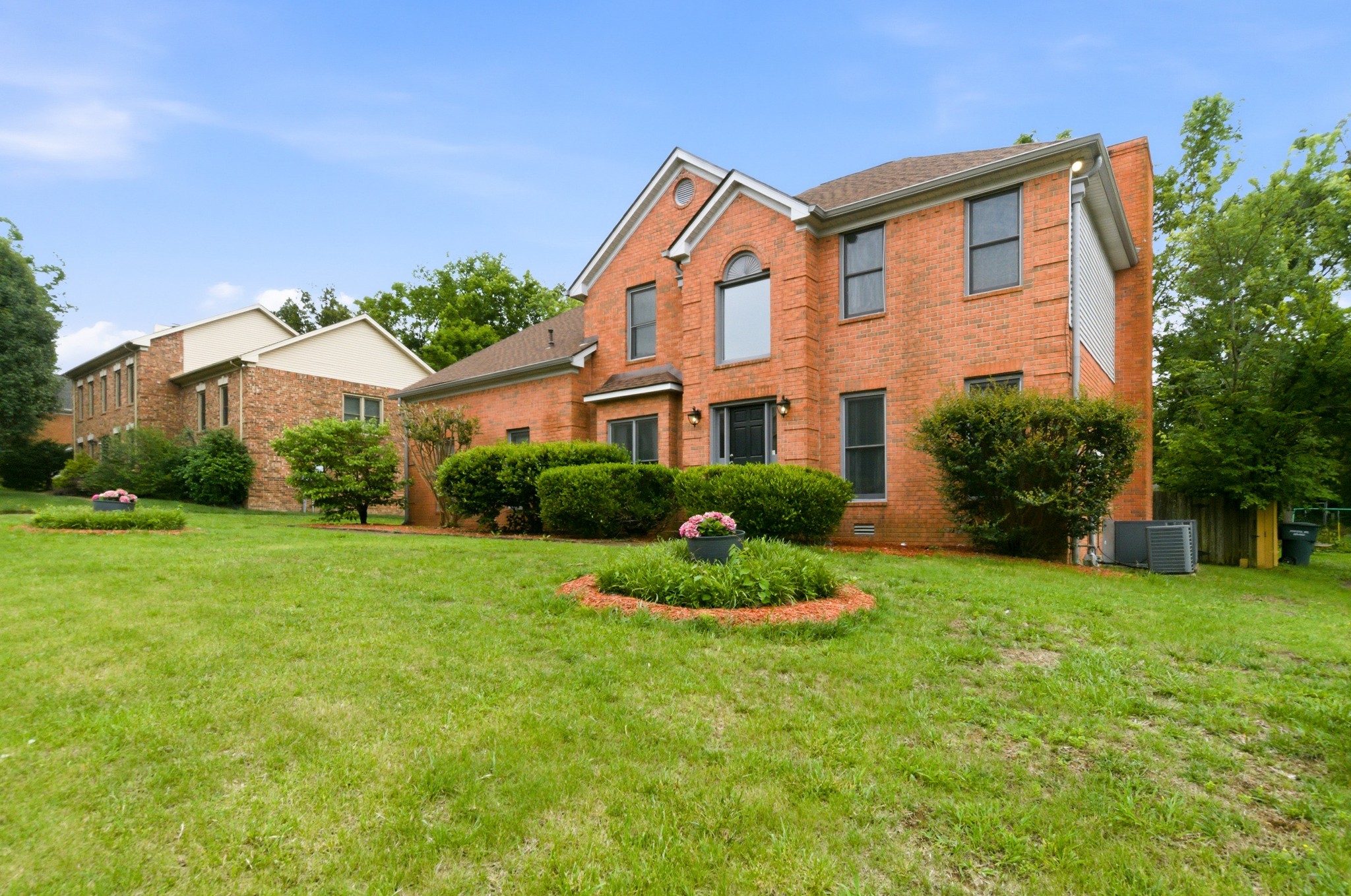 7220 River Bend Road Nashville TN 37221