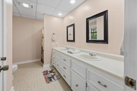 4110 Corinth Road Lexington TN 38351