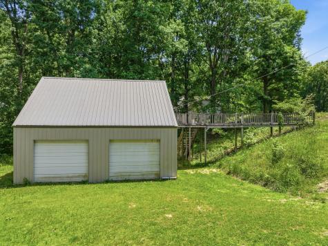 4110 Corinth Road Lexington TN 38351