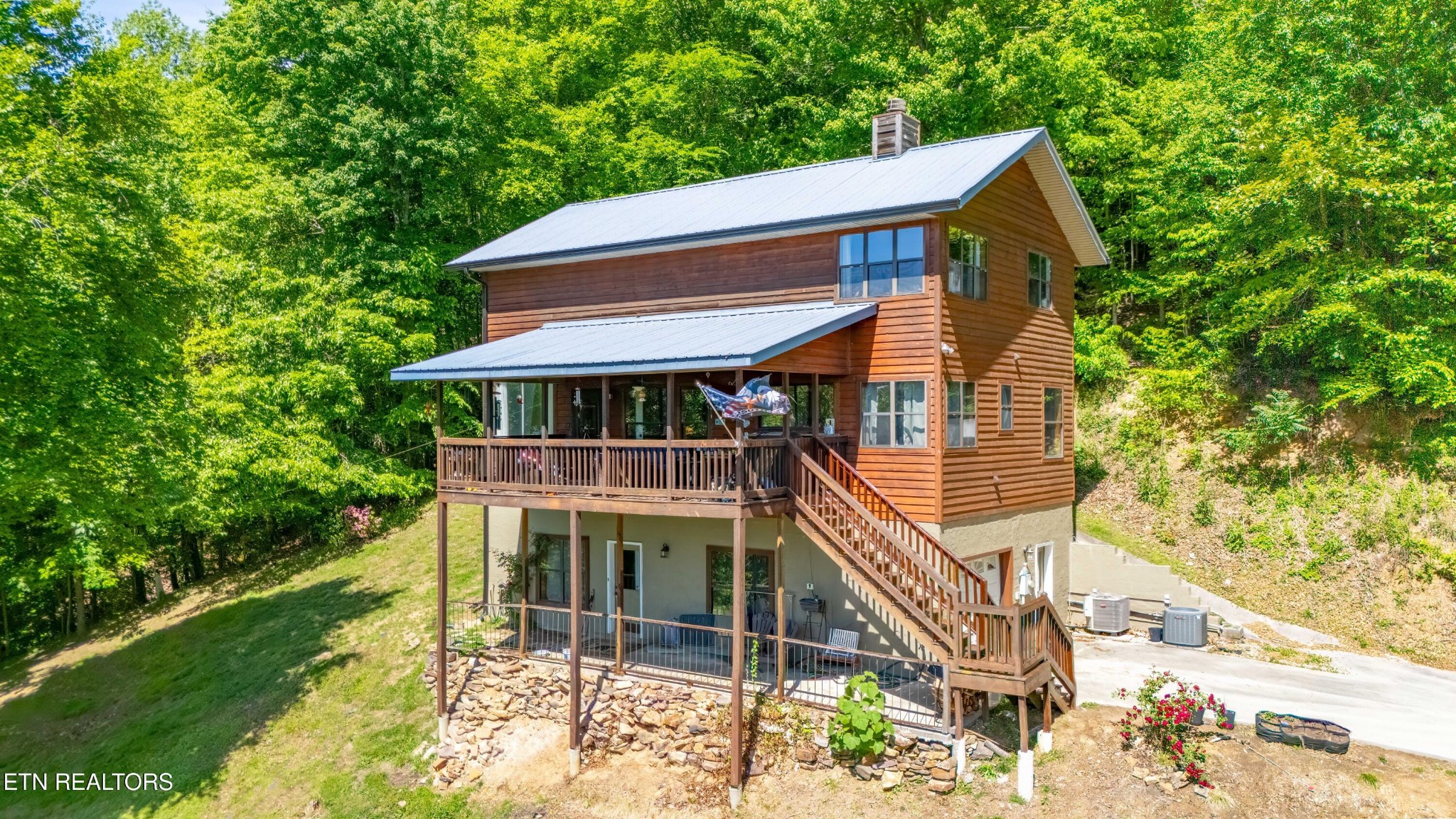 1738 Mountain Shores Road New Tazewell TN 37825