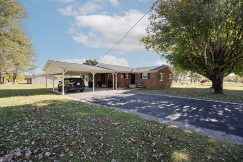 49 Bush Road Bradyville TN 37026