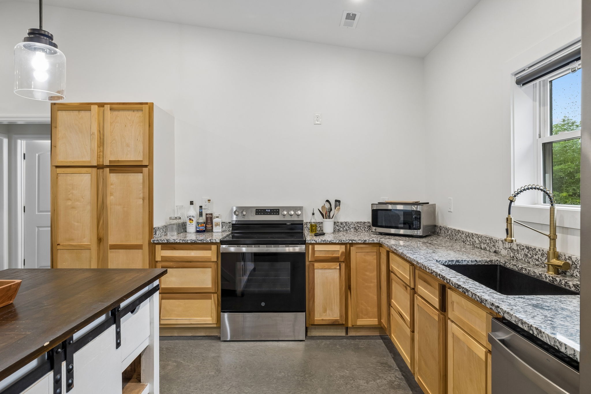 1183 Saddle Tree Road Ashland City TN 37015