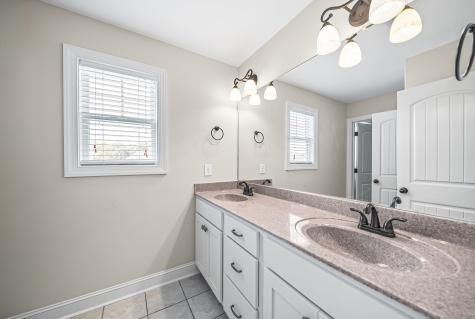 709 Valencia Drive Clarksville TN 37043