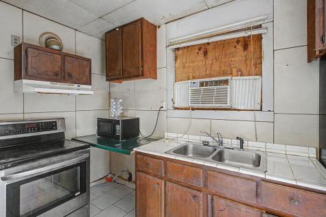 439 W Park Street Guthrie KY 42234