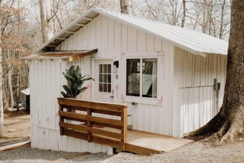 587 Lakes Road Tracy City TN 37387