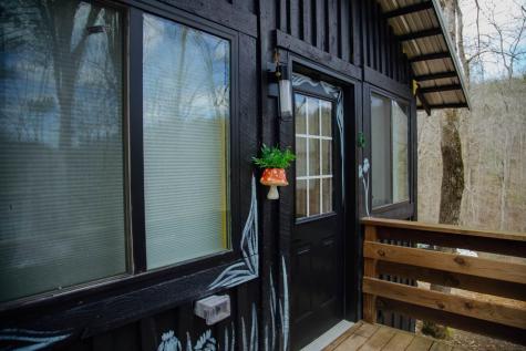 587 Lakes Road Tracy City TN 37387