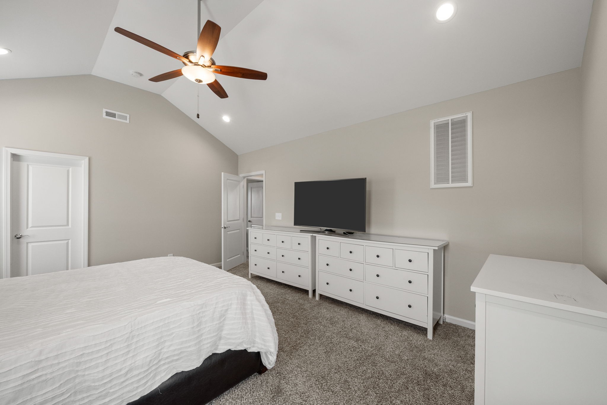 1429 Kingbird Drive Clarksville TN 37040