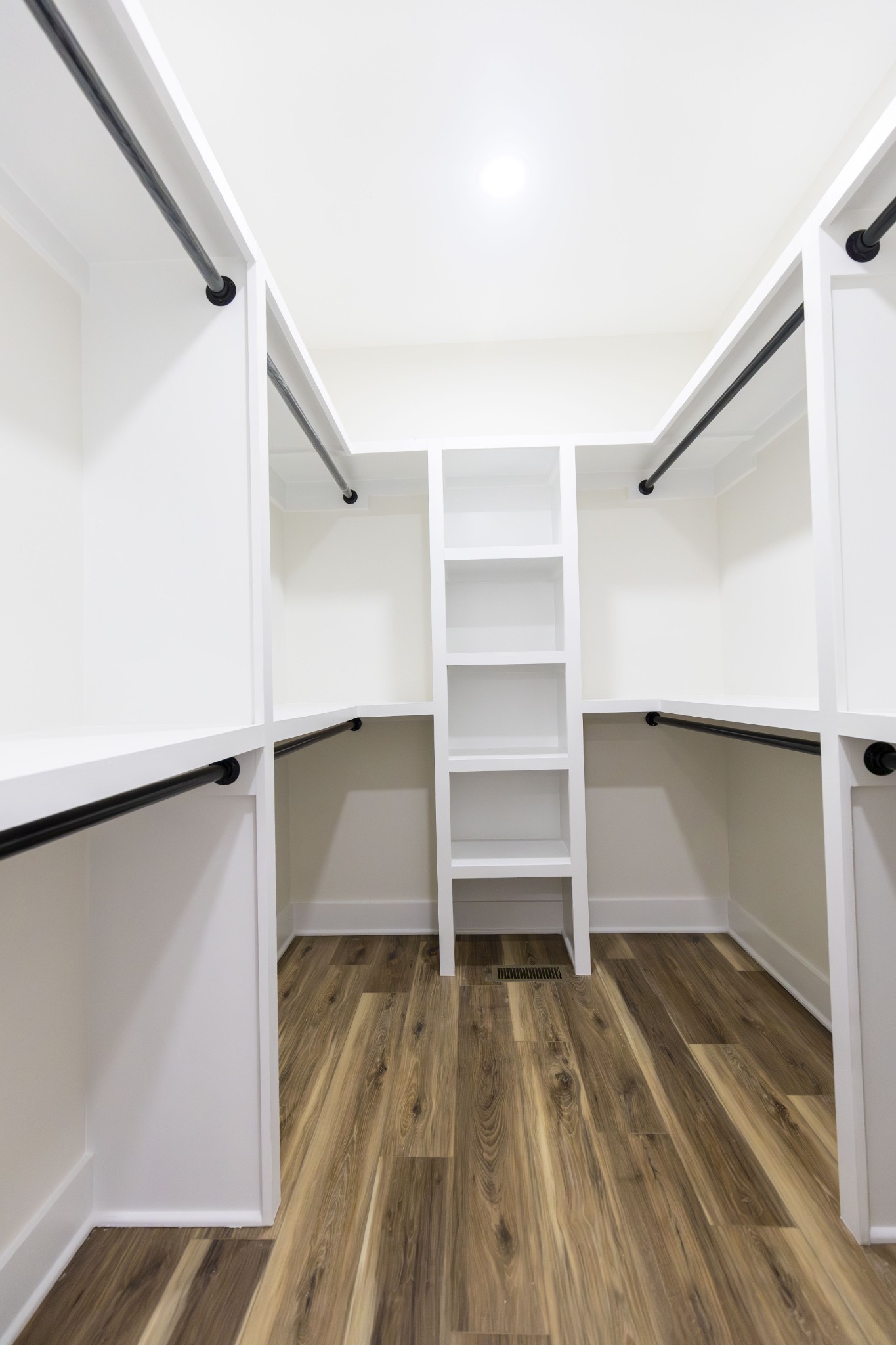 371 W Meadow Creek Road Monterey TN 38574