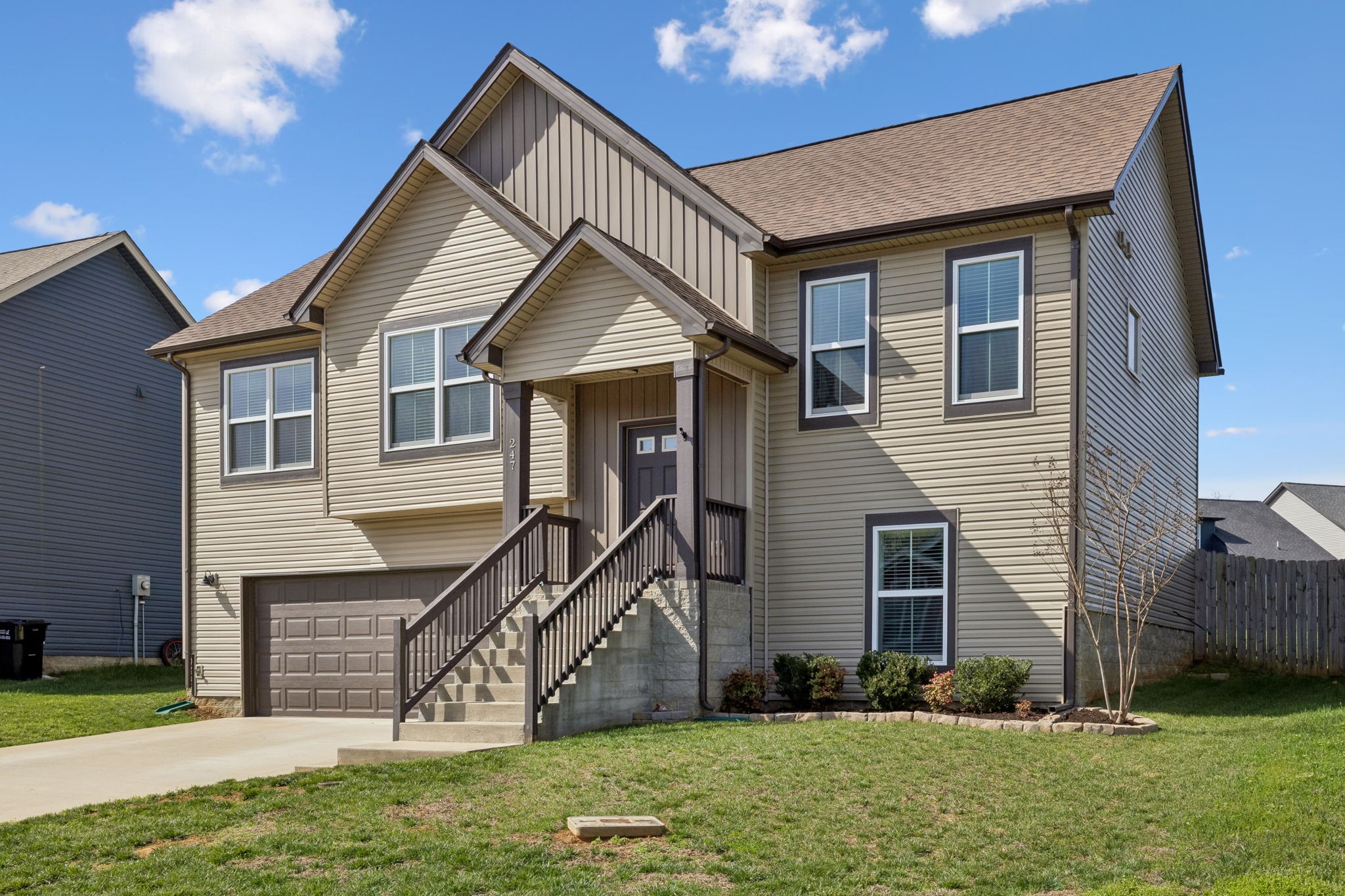 247 Stone Bluff Way Clarksville TN 37040