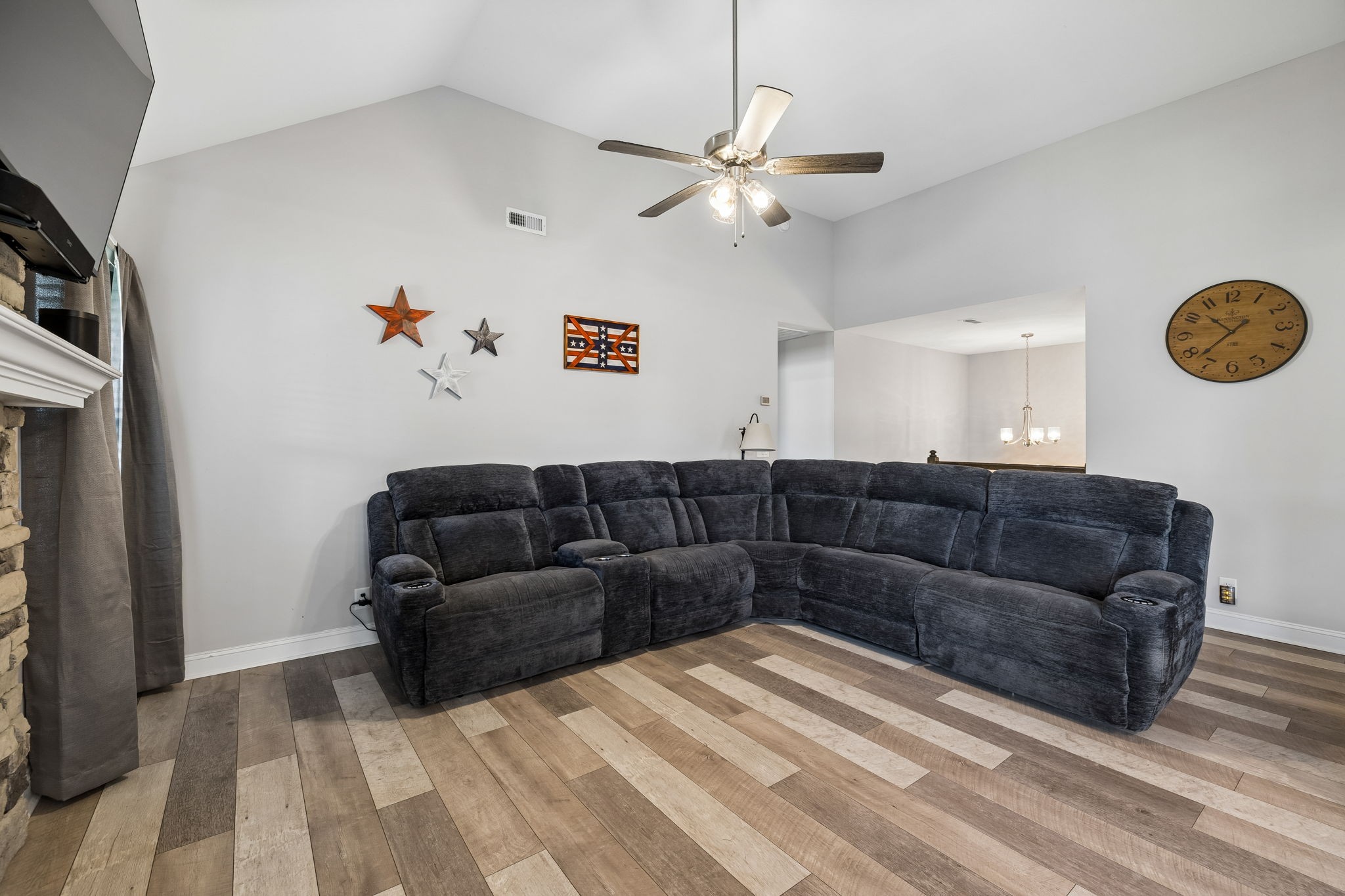 247 Stone Bluff Way Clarksville TN 37040