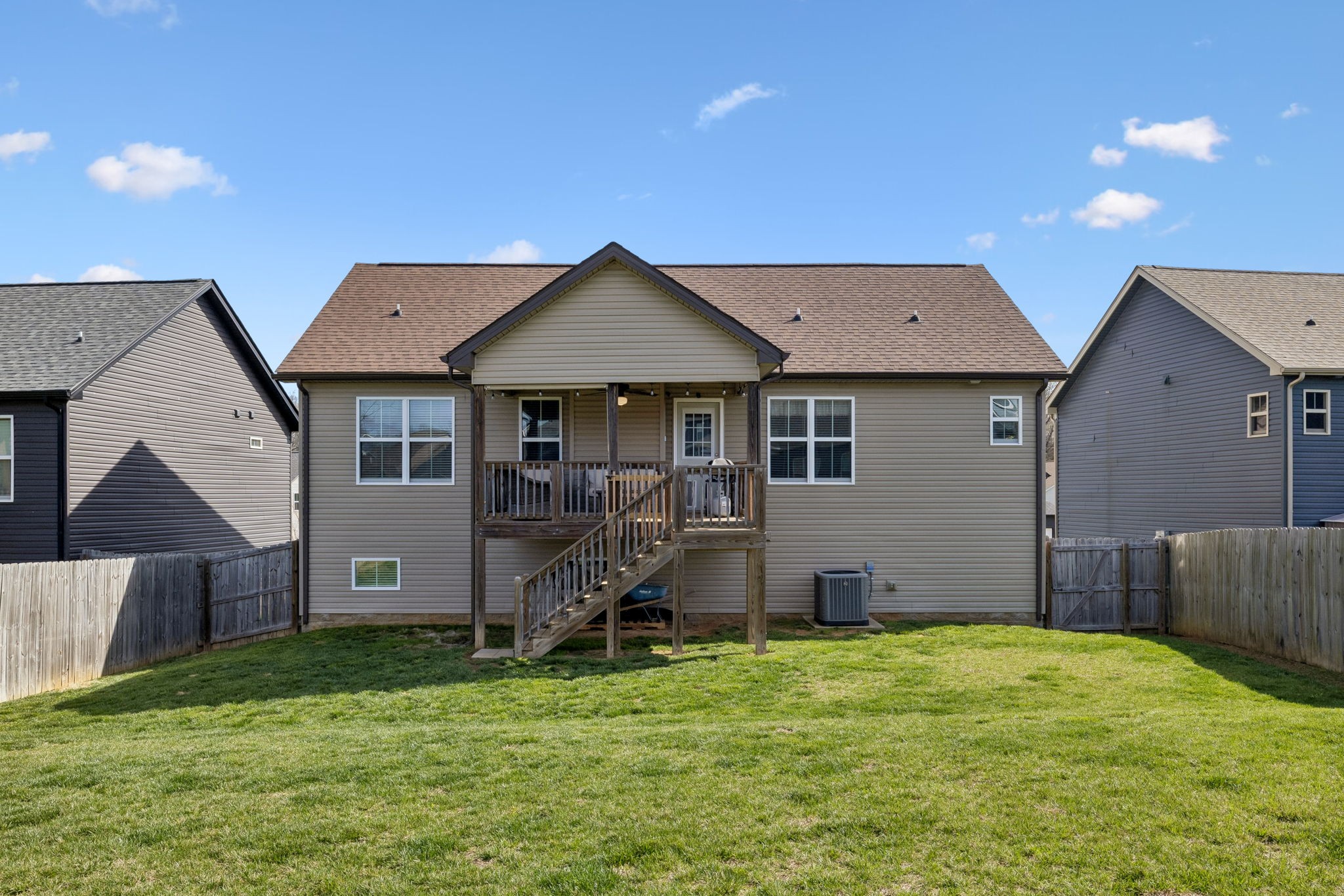 247 Stone Bluff Way Clarksville TN 37040