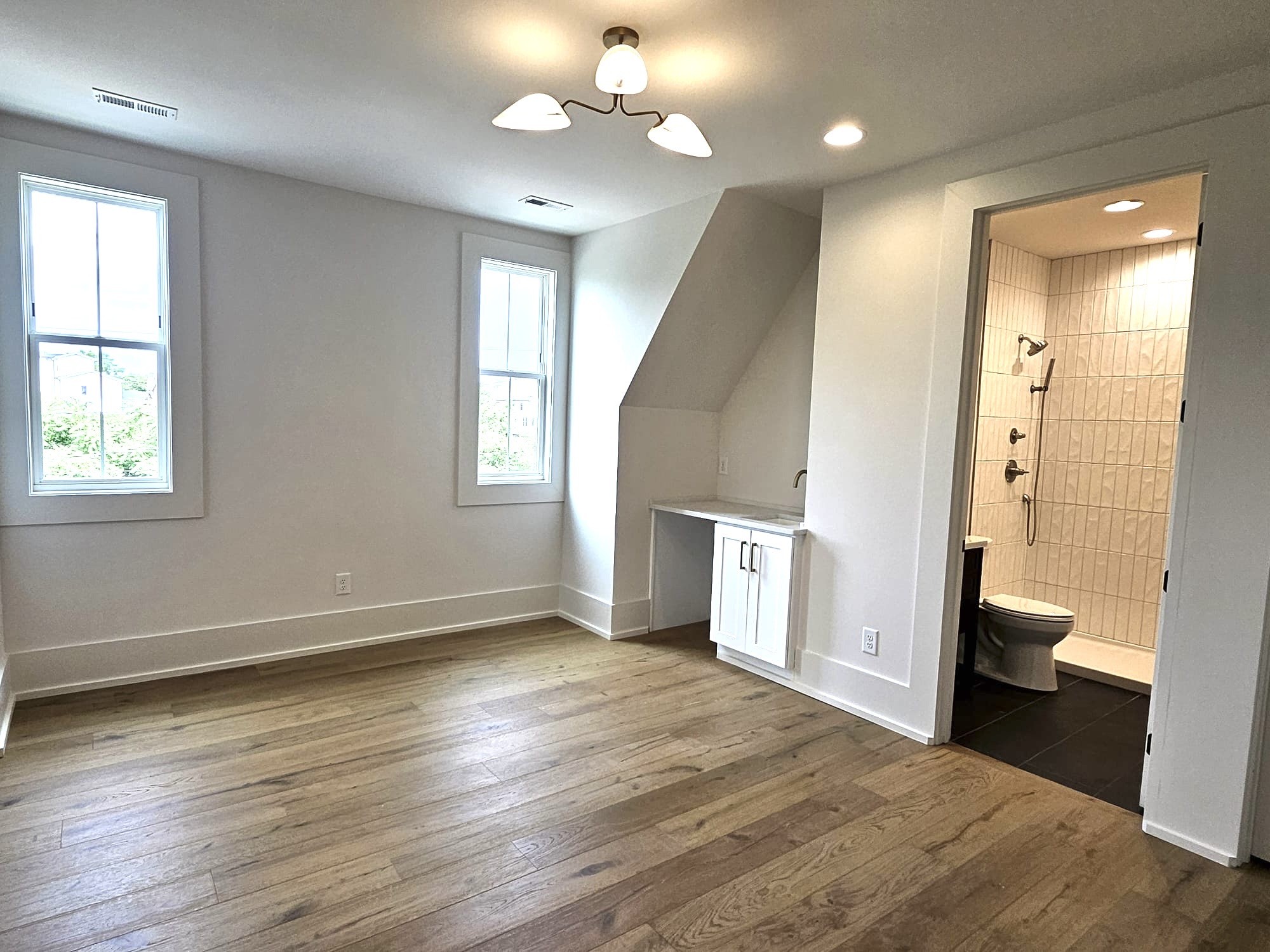 725 Park Circle Nashville TN 37205
