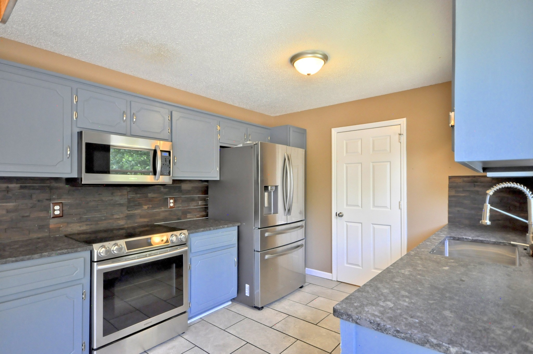 227 Moncrest Drive Clarksville TN 37042