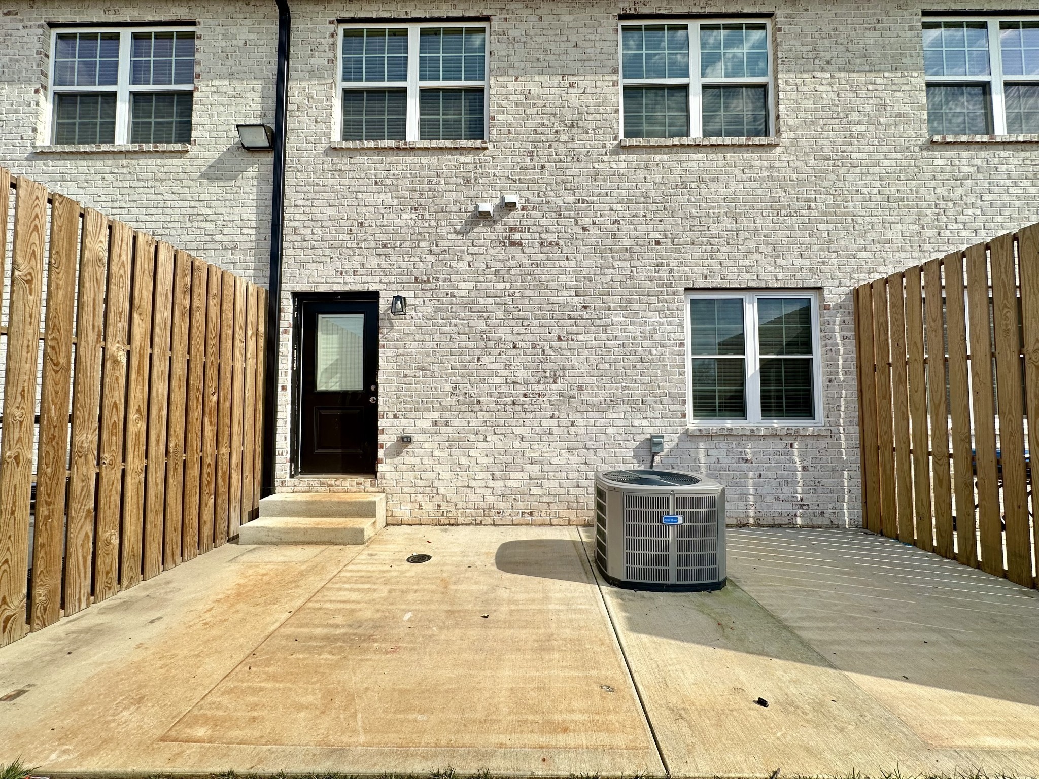 1173 Meadowhill Lane Clarksville TN 37043