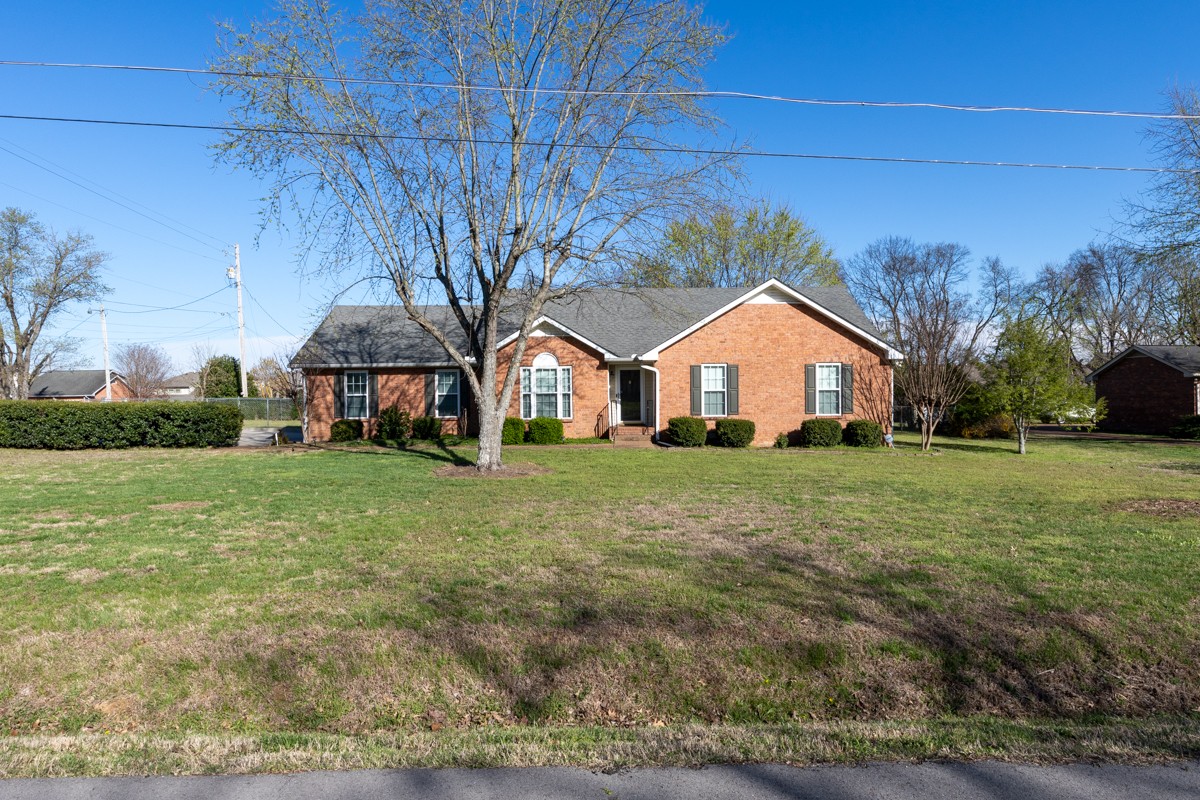 160 Lee Etta Drive Gallatin TN 37066