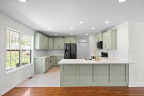 4449 Brookhaven Terrace Clarksville TN 37043