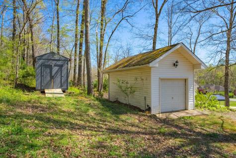 4449 Brookhaven Terrace Clarksville TN 37043