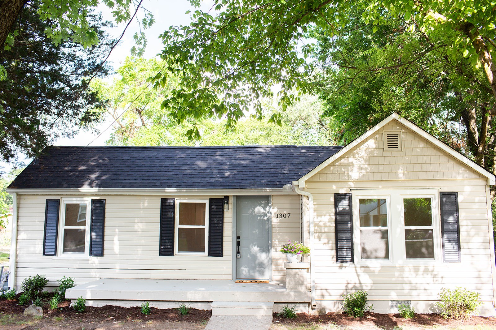 1307 Jones Avenue Nashville TN 37207