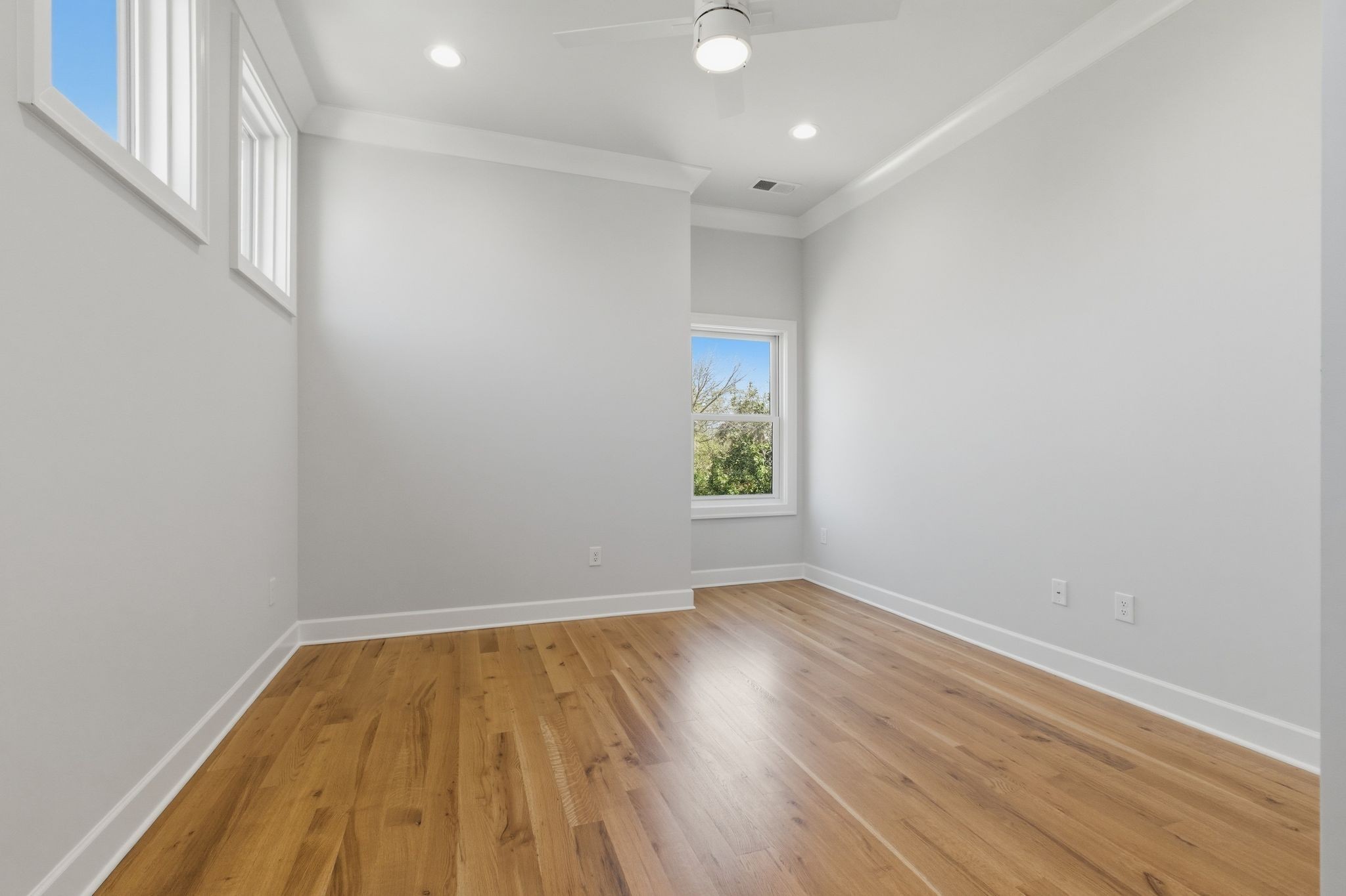 2704 Westwood Avenue Nashville TN 37212