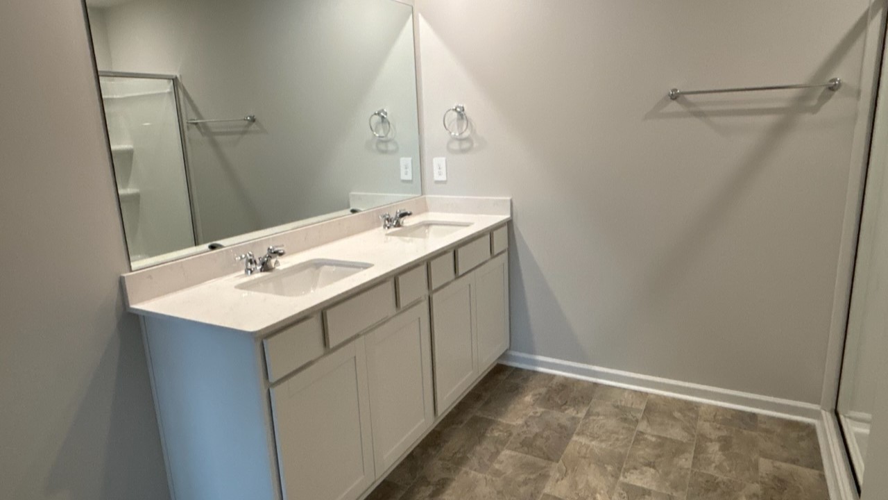 1734 Savannah Pass Lewisburg TN 37091