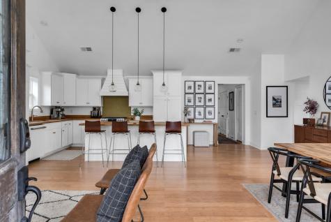 3870 Saunders Avenue Nashville TN 37216