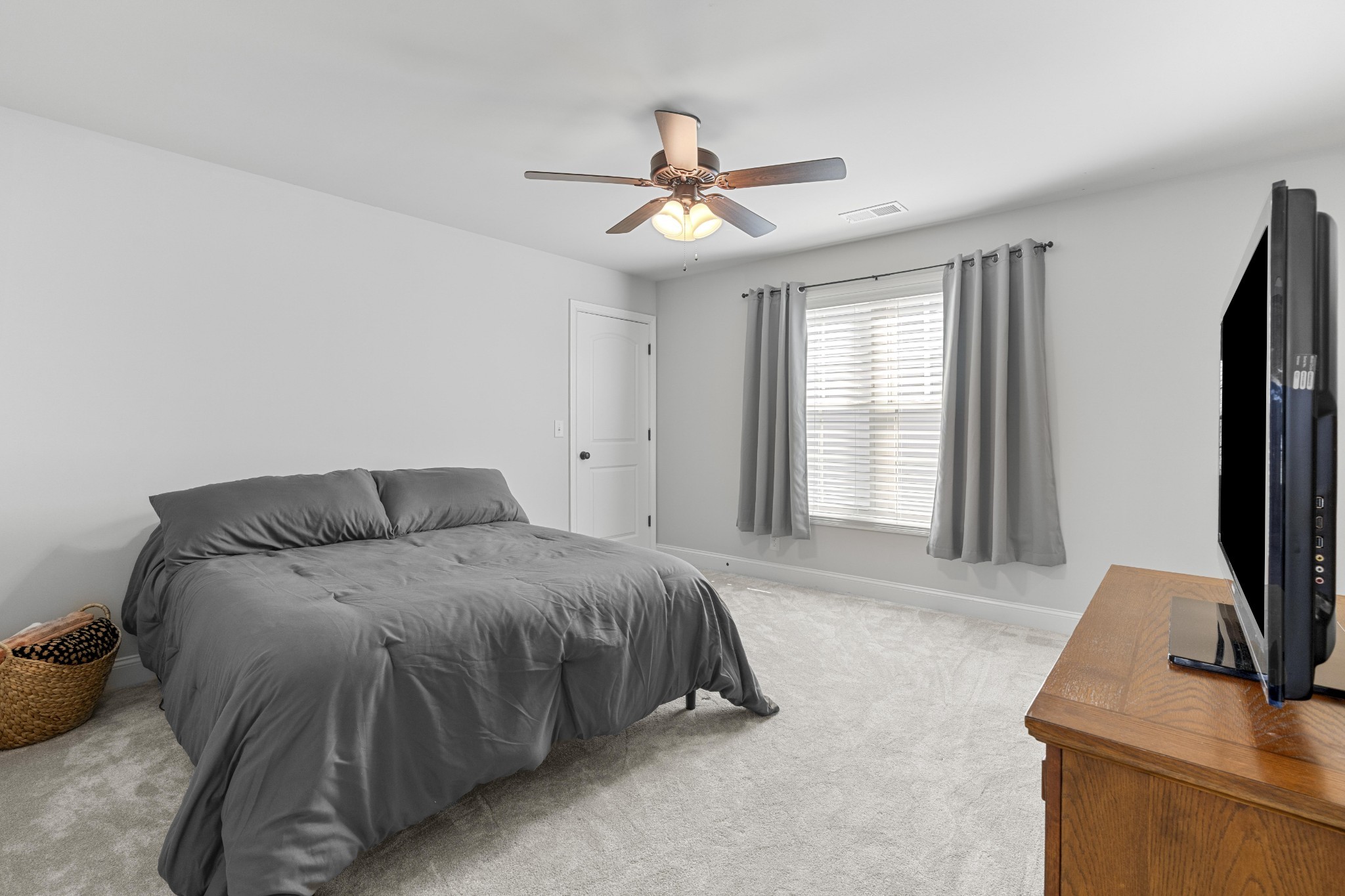 214 Whitman Alley Clarksville TN 37043