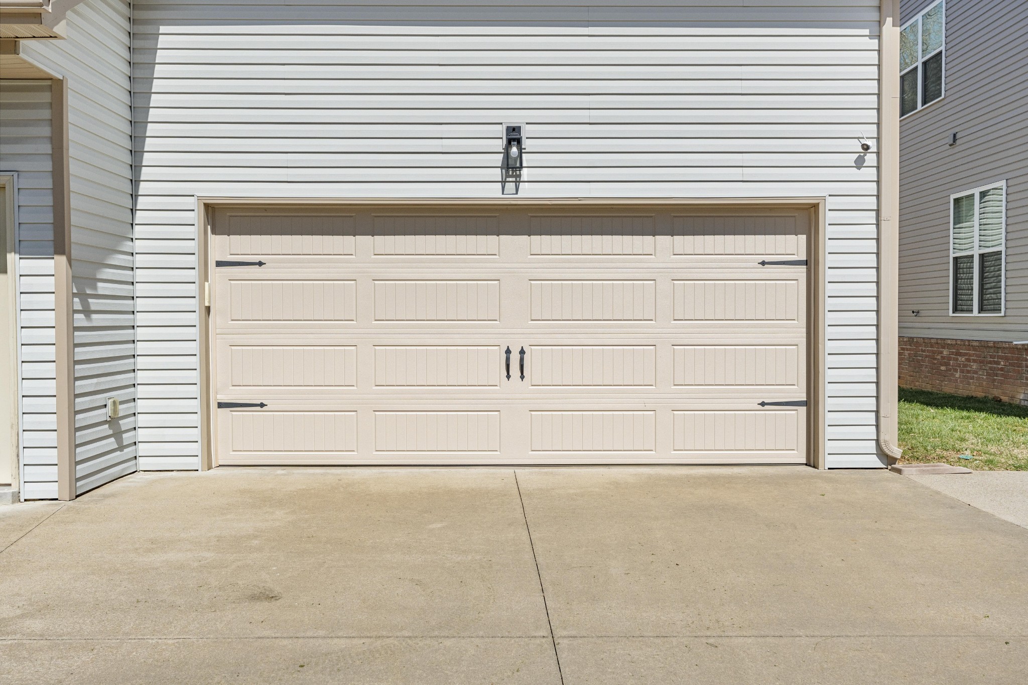 214 Whitman Alley Clarksville TN 37043