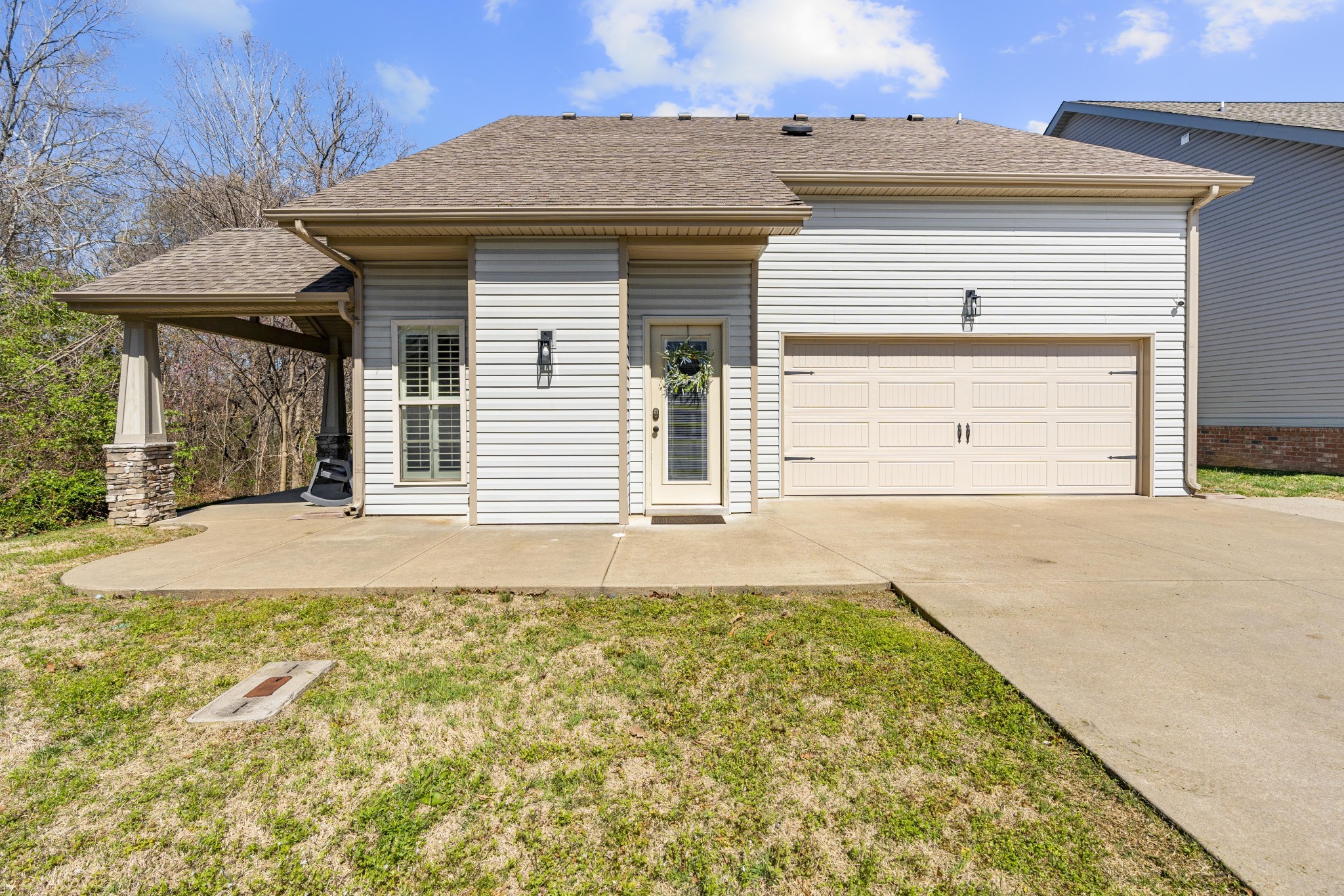 214 Whitman Alley Clarksville TN 37043