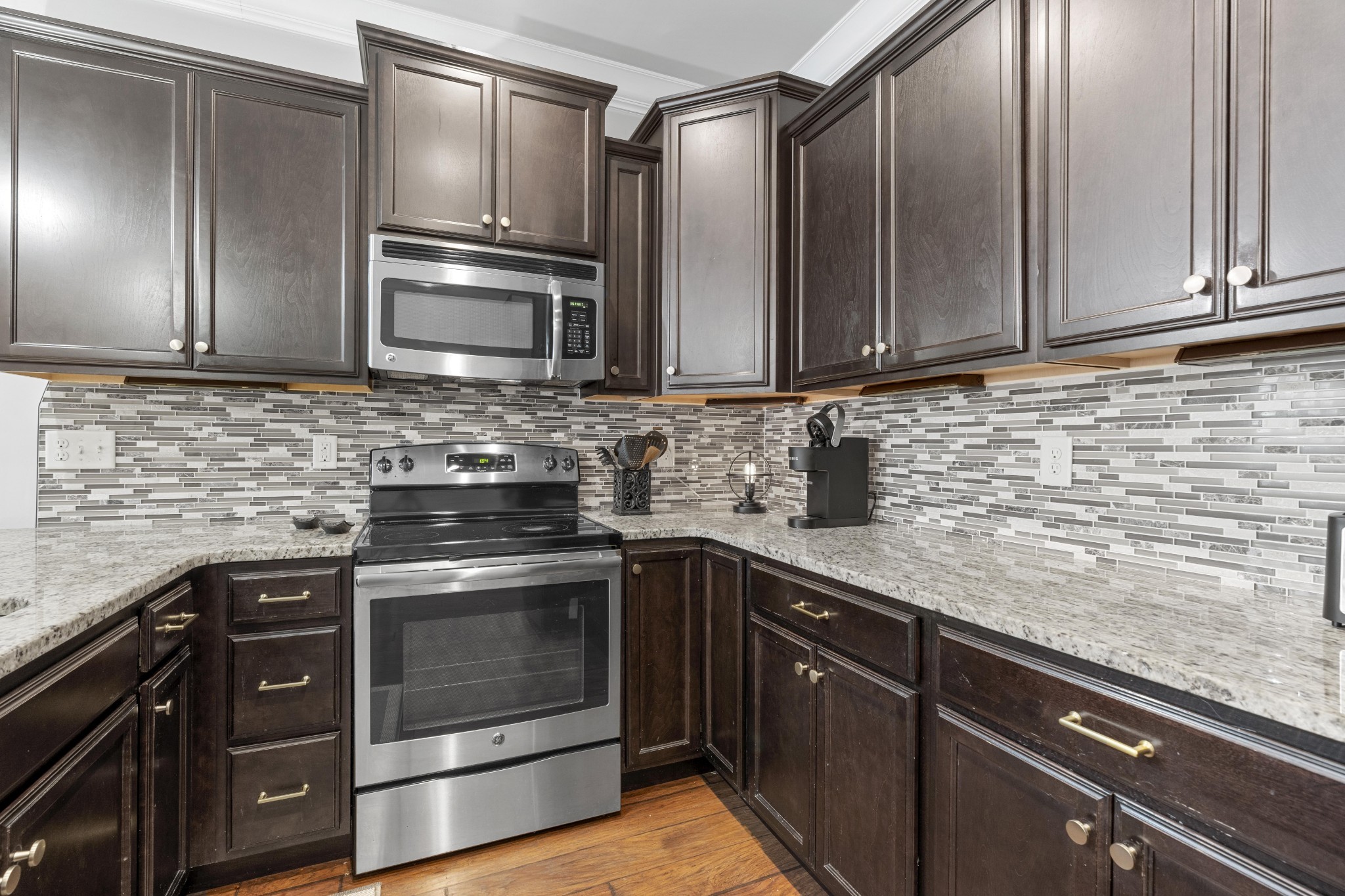 214 Whitman Alley Clarksville TN 37043