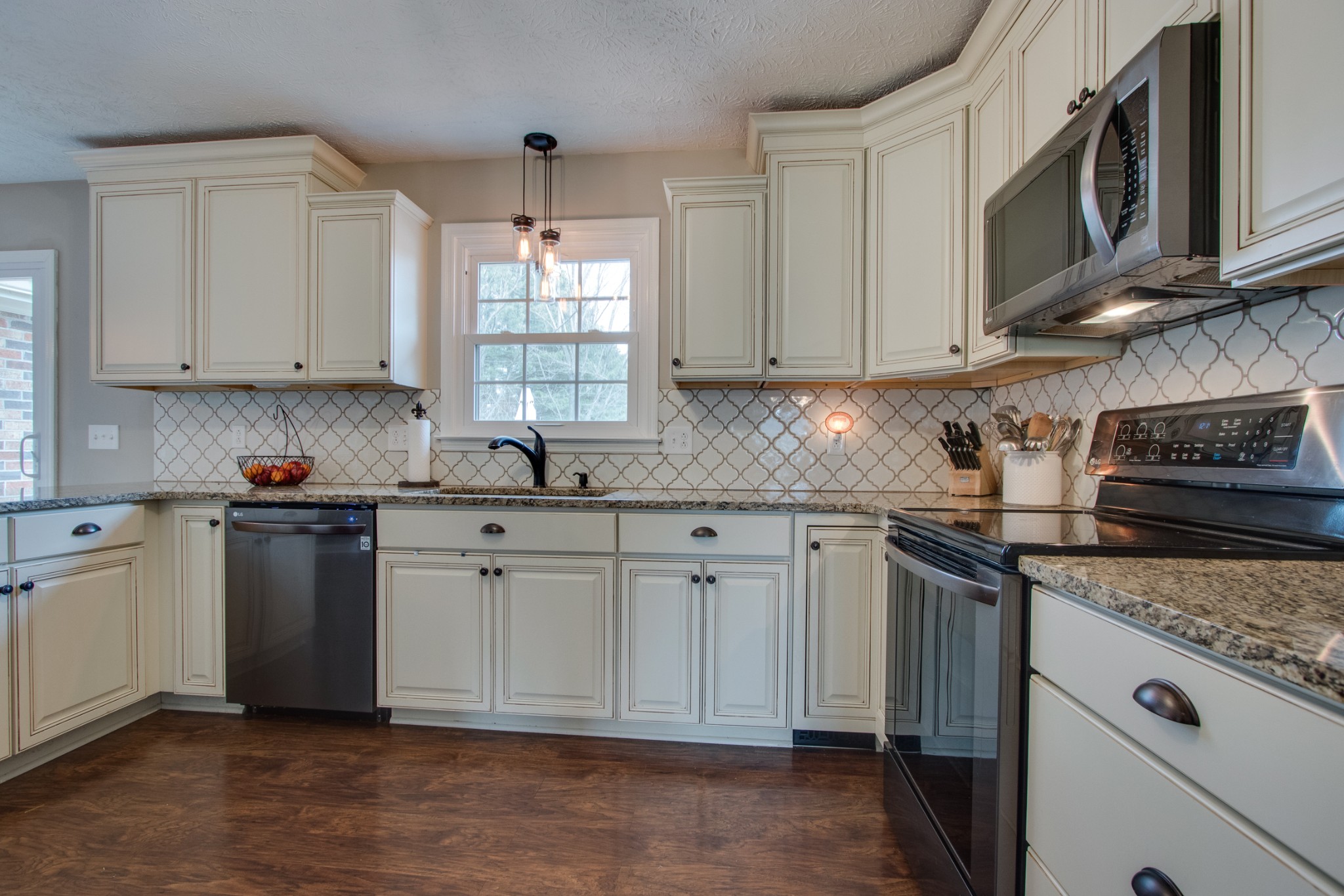 1921 Hampton Drive Lebanon TN 37087
