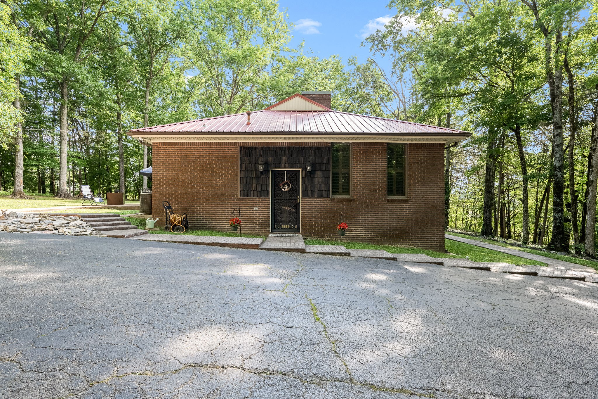 2501 Huntsville Highway Fayetteville TN 37334