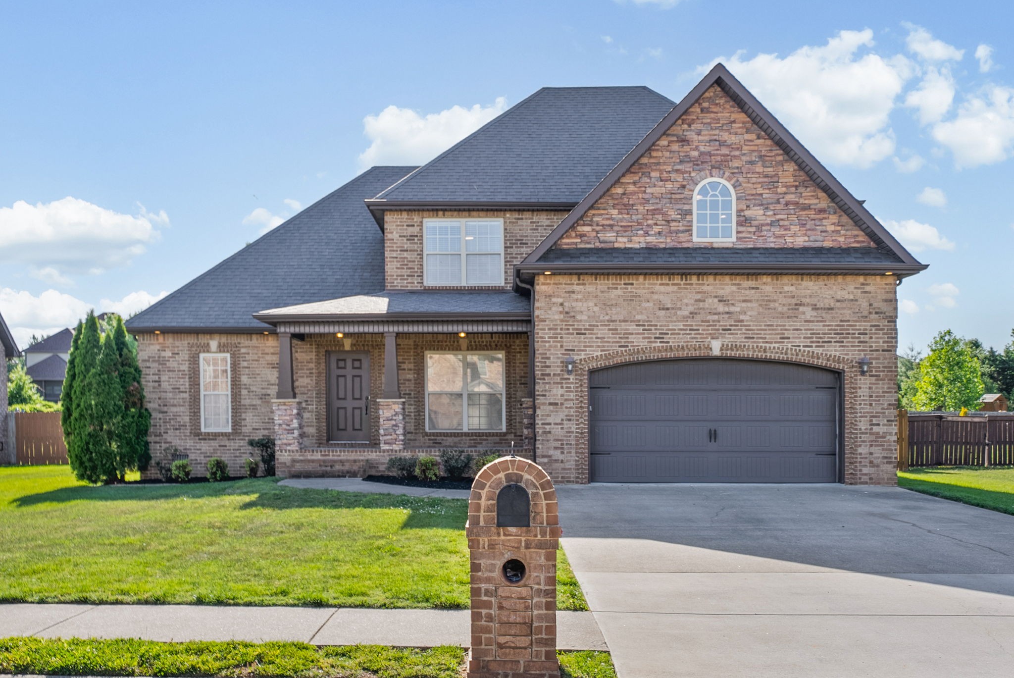 2528 Remington Trace Clarksville TN 37043