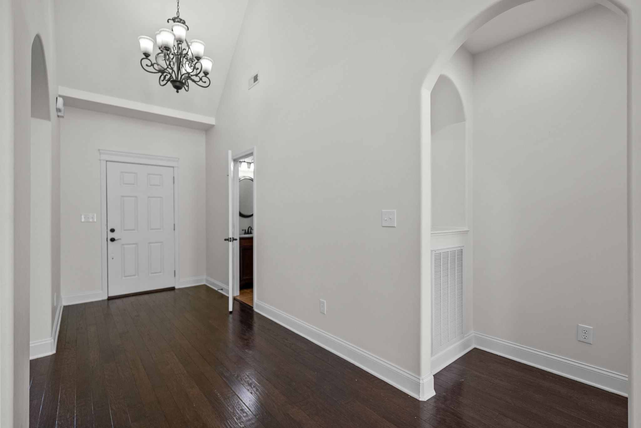 2528 Remington Trace Clarksville TN 37043