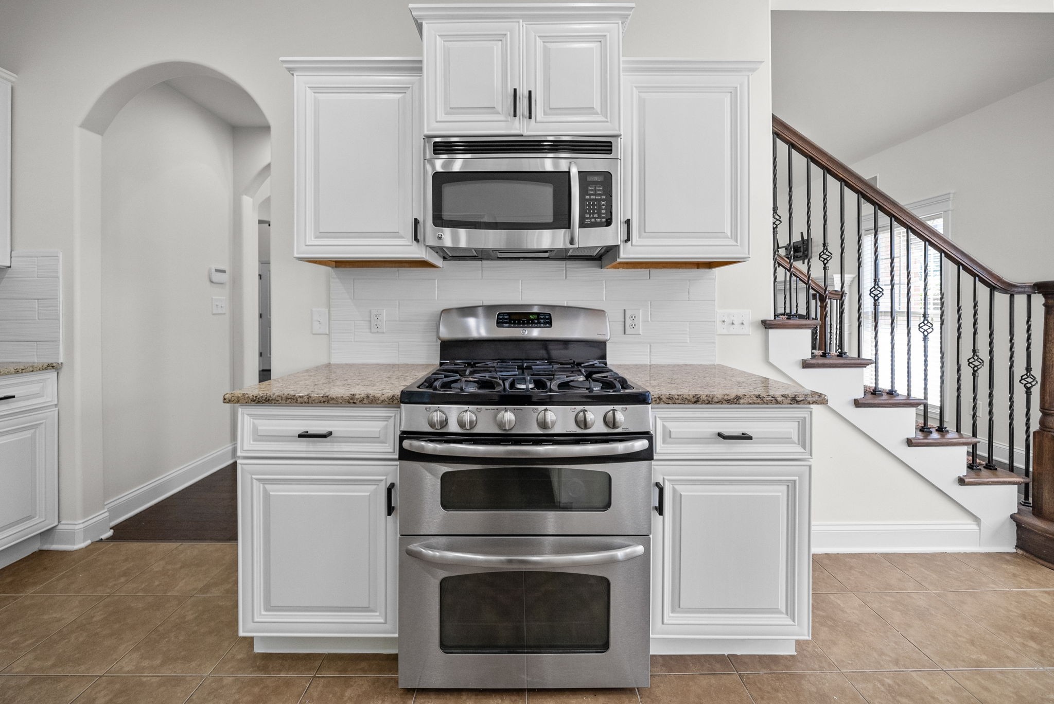 2528 Remington Trace Clarksville TN 37043