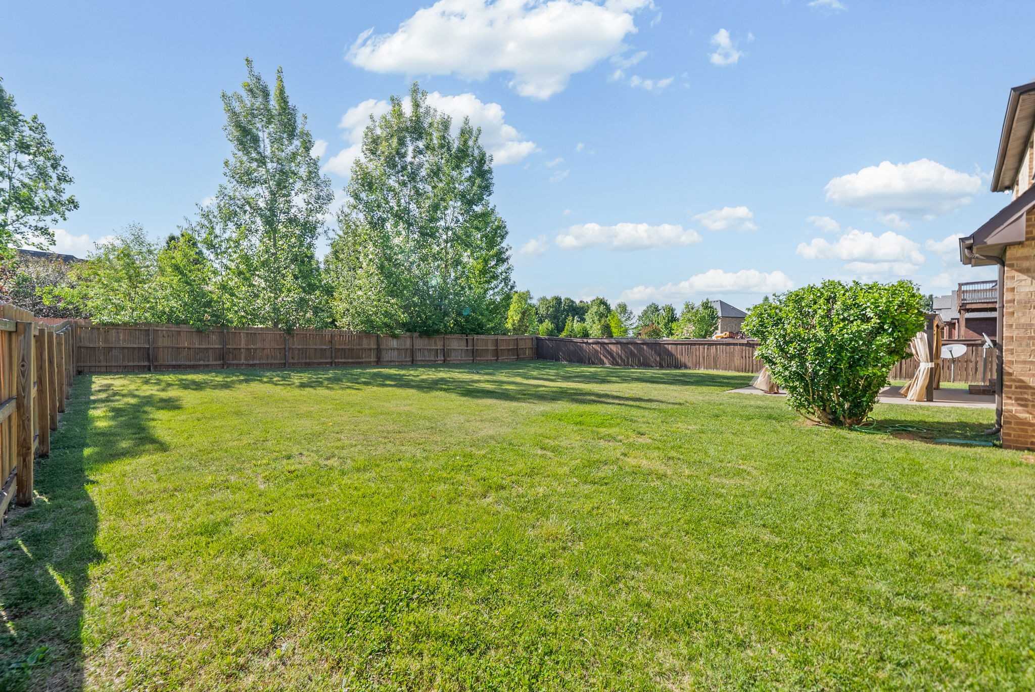 2528 Remington Trace Clarksville TN 37043