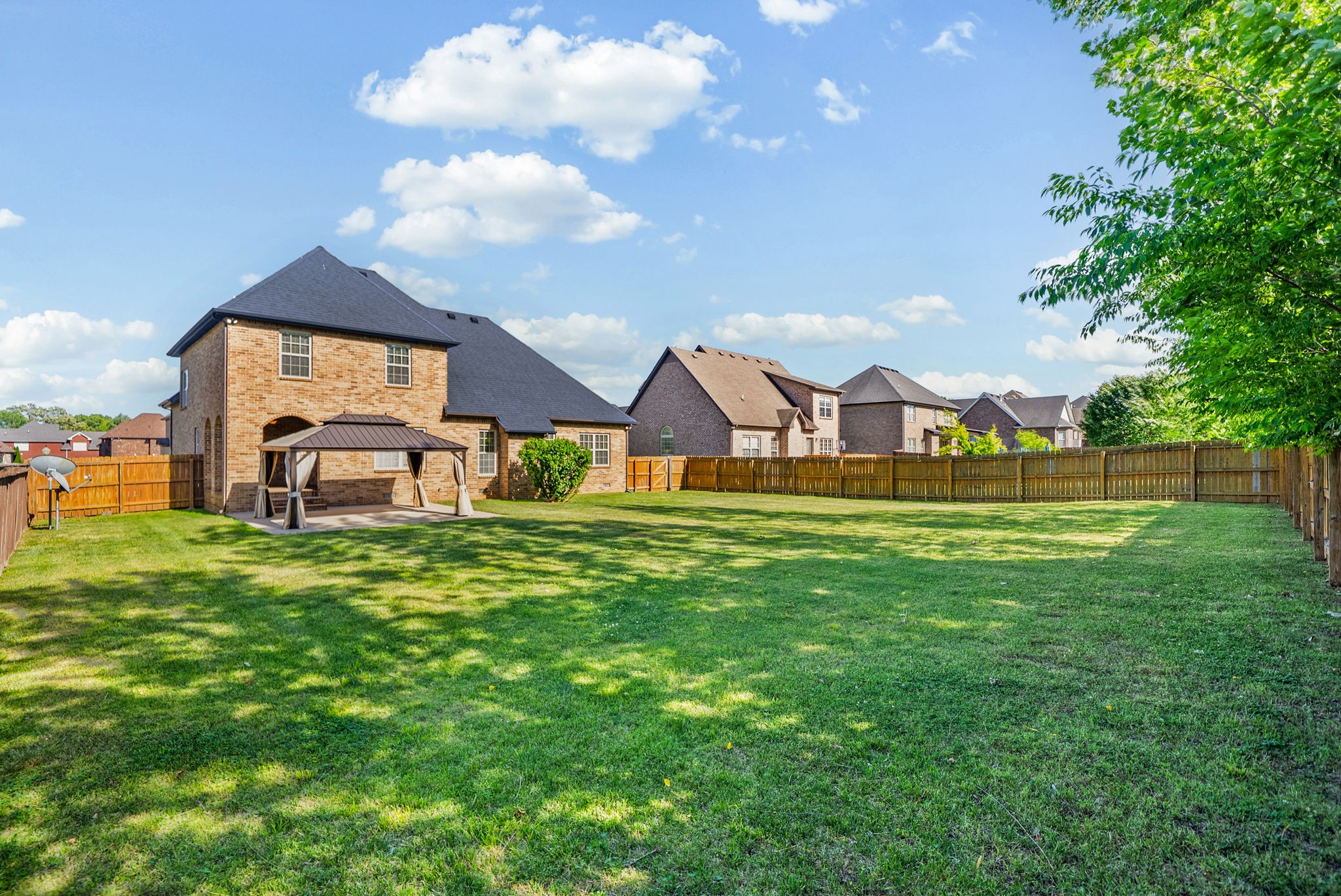 2528 Remington Trace Clarksville TN 37043