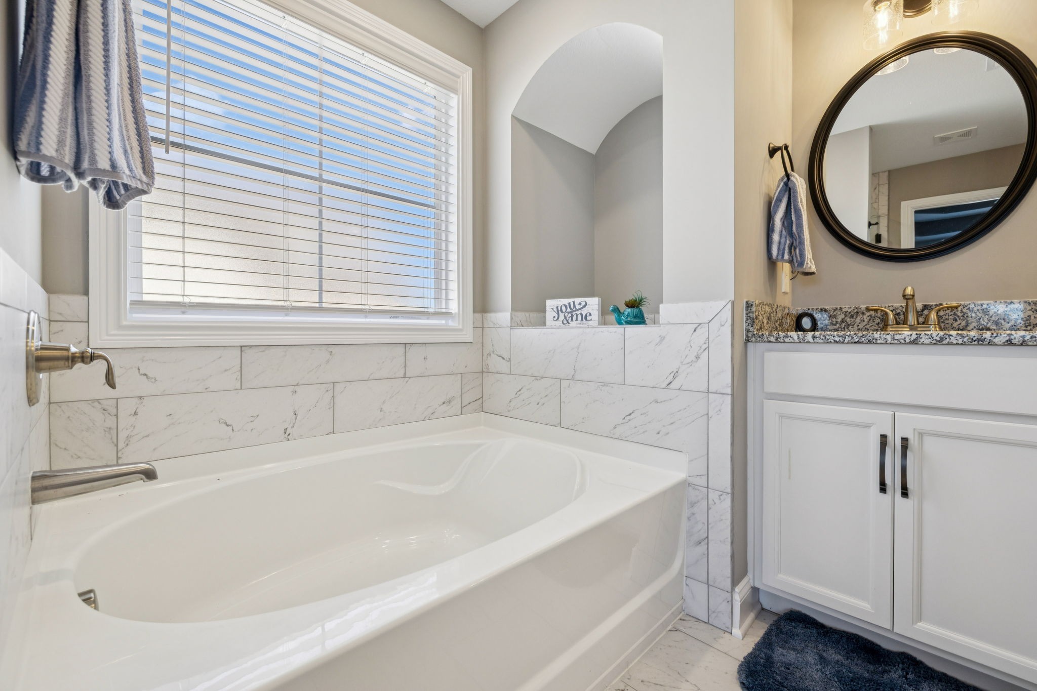 323 Bluebriar Trace Clarksville TN 37043