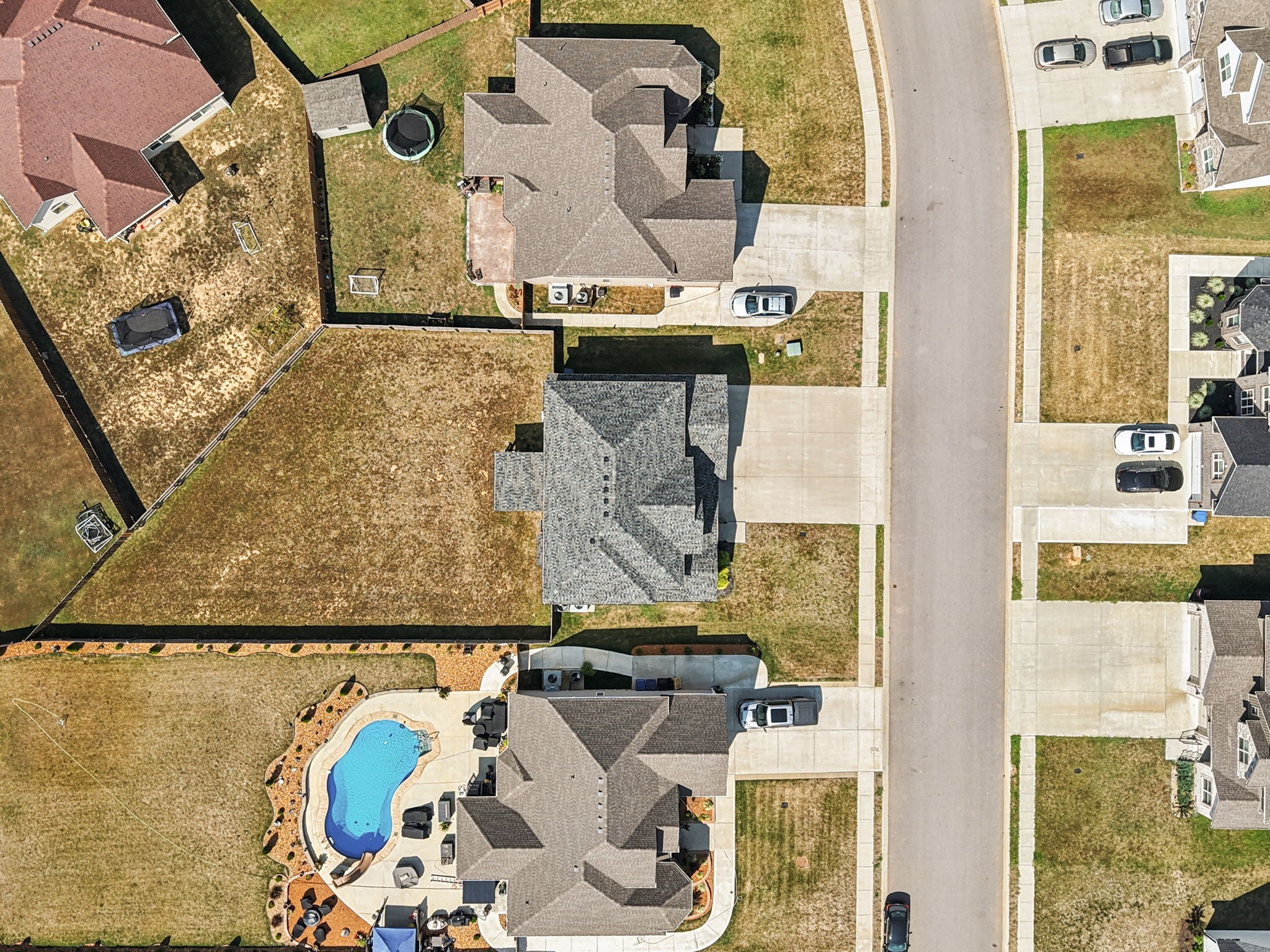 323 Bluebriar Trace Clarksville TN 37043